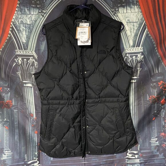 The North Face Women's Black Puffer Vest Large With Tags - Deadstock - Picture 1 of 10